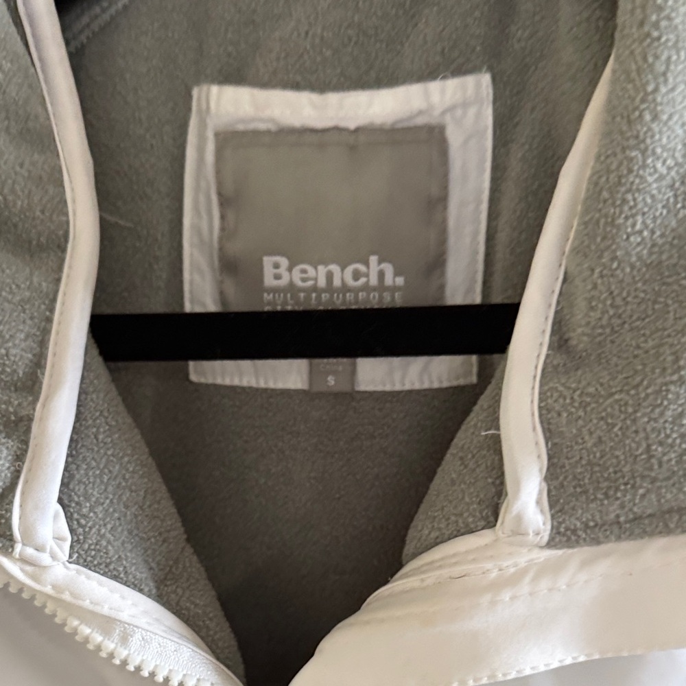 Bench Quilted Vests Set - Picture 10 of 11